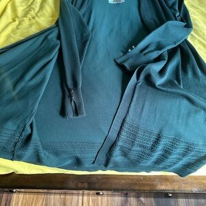 Elegant Green Long Cardigan